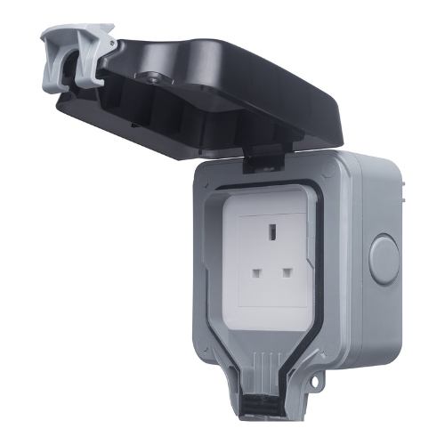 BG Electrical Outdoor Weatherproof Unswitched Socket IP66 Rated 13 Amp